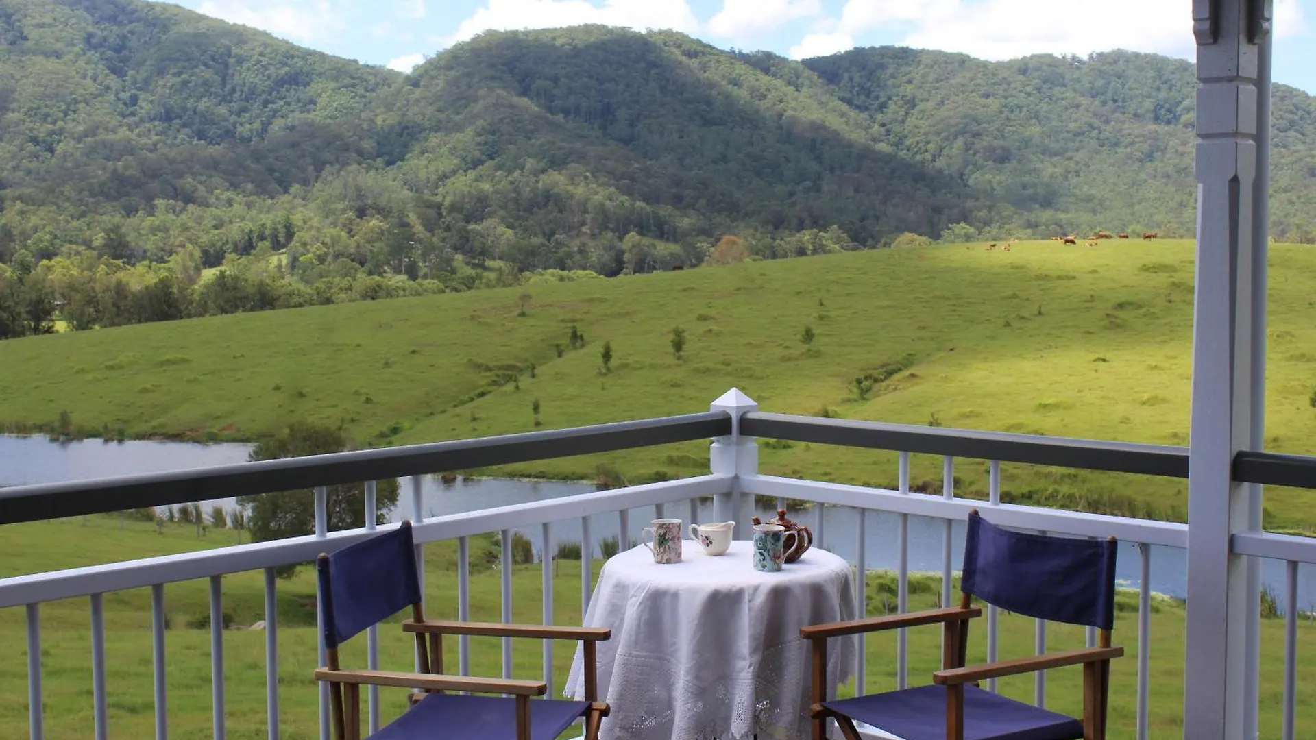 Cookes Road Cottage At Conondale Australia